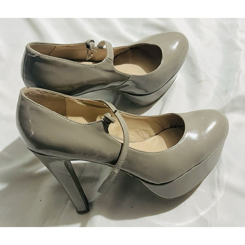 G By Guess Women’s Varika High Heel Pumps Size 10